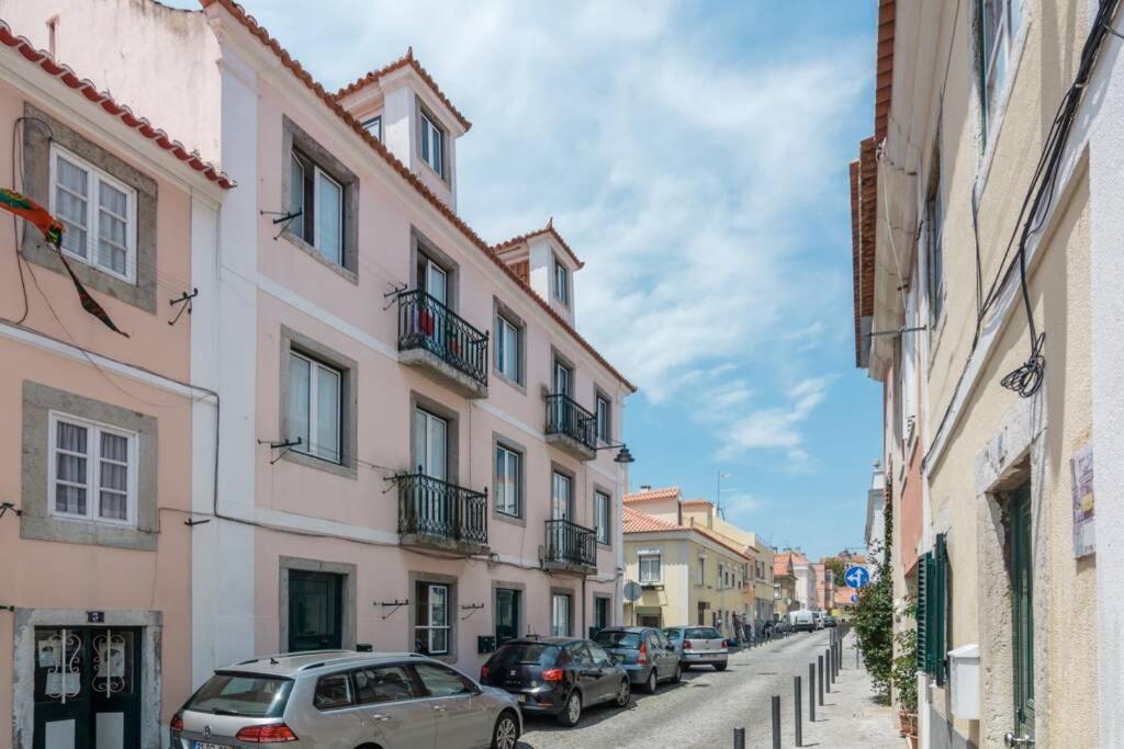 Beautiful With View Of The Tagus River Apartamento *